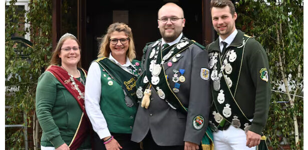 PAZ: Schützenfest in Stederdorf: Die schönsten Bilder vom Umzug – und das sind die neuen Könige PAZ: Schützenfest in Stederdorf: Die schönsten Bilder vom Umzug – und das sind die neuen Könige